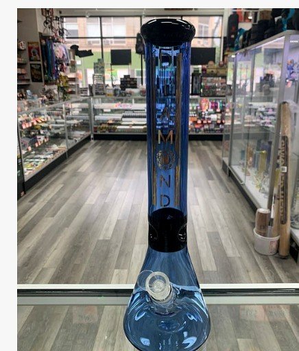 Blue Twisted Minds glass bong